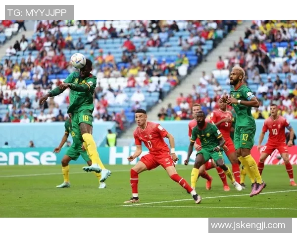 喀麦隆足球明星精彩表现赢得比赛胜利的精彩视频集锦