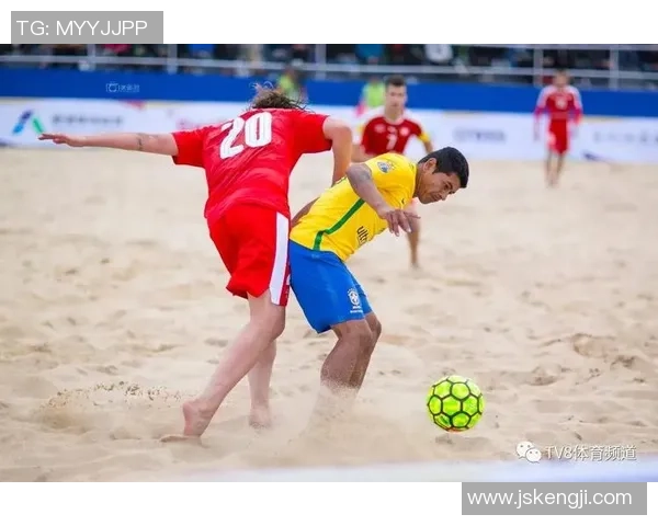 足球明星齐聚沙滩欢乐合照展现友谊与激情的完美瞬间 足球明星齐聚沙滩欢乐合照展现友谊与激情的完美瞬间